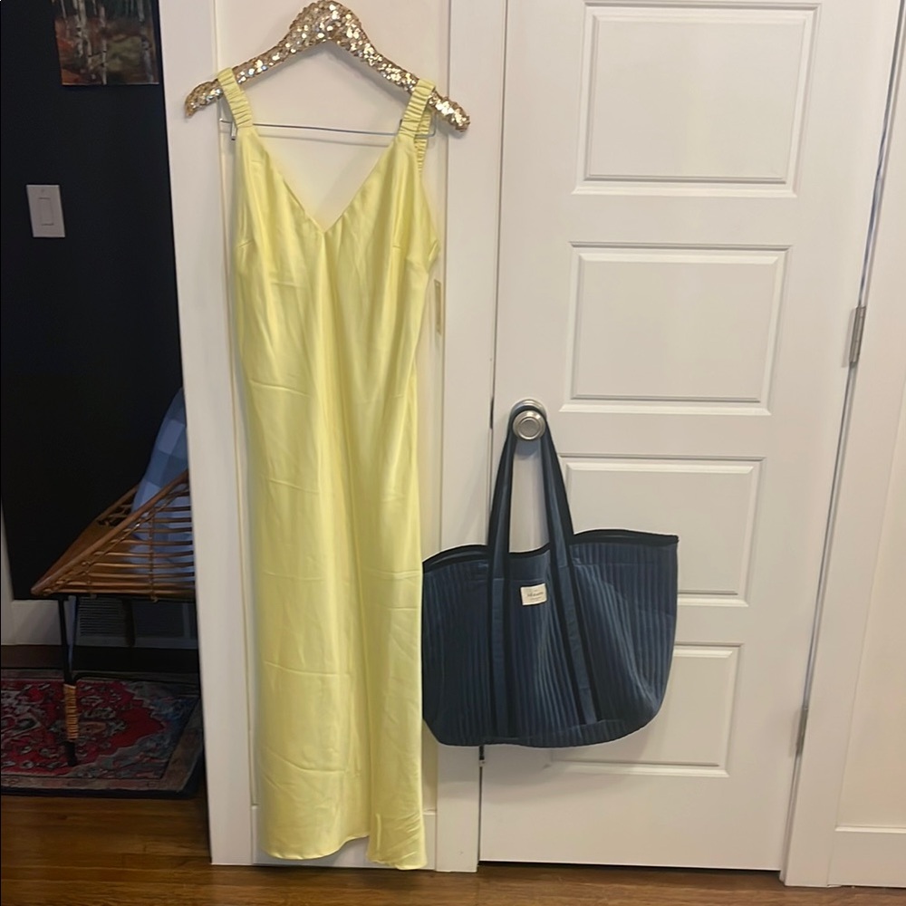 Elegant butter Yellow Maxi Dress satin XL NWT